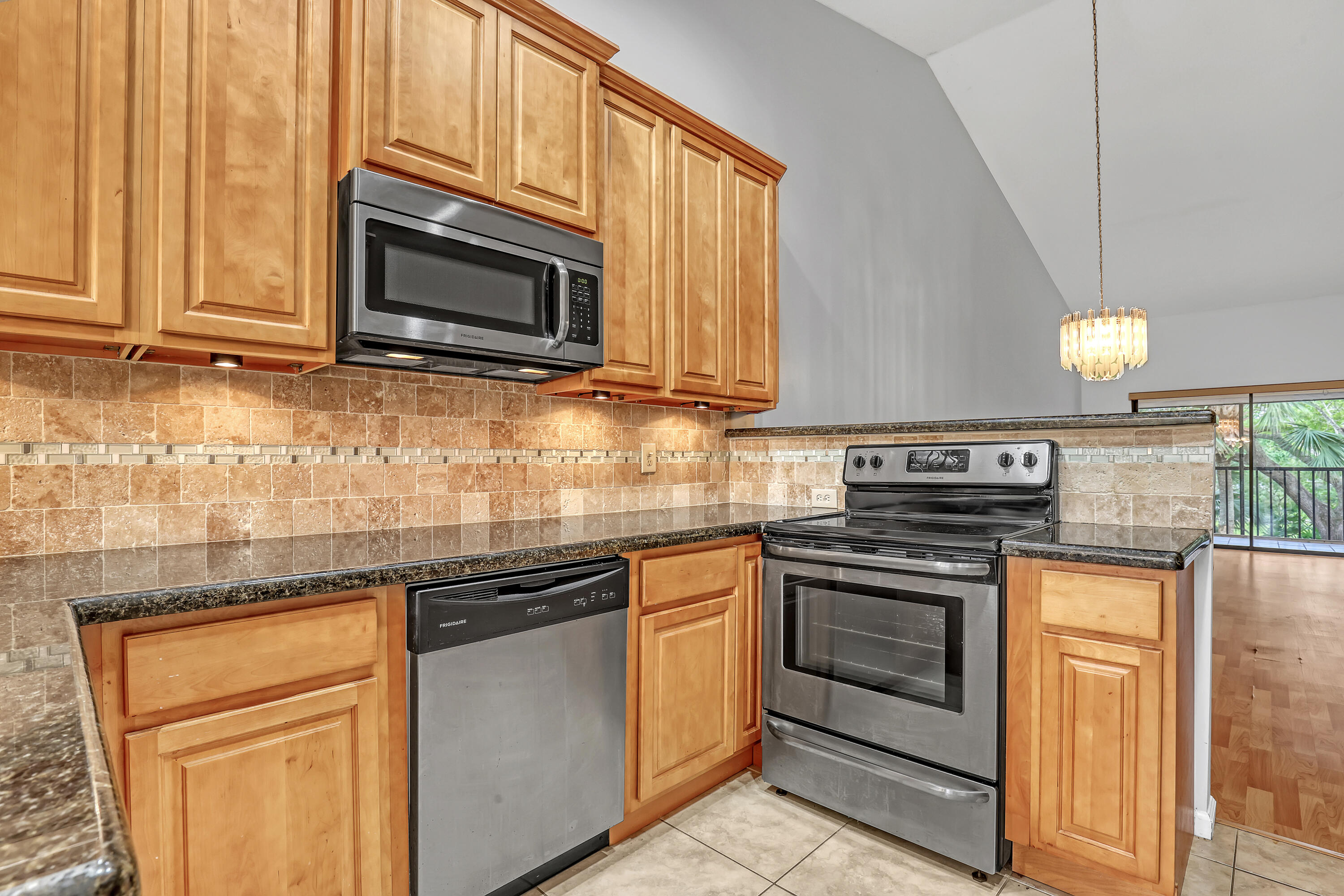 1143 Duncan Circle 203