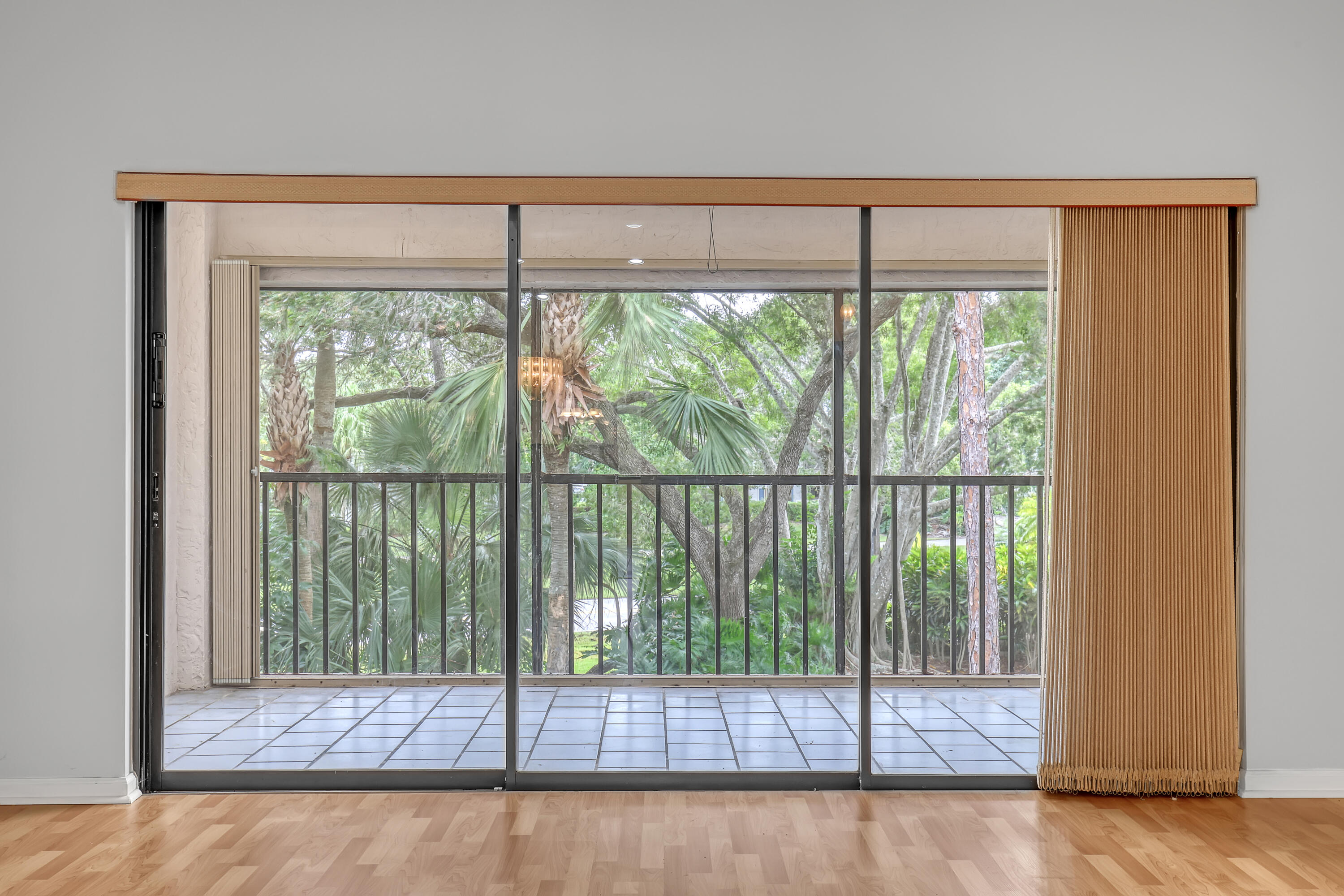 1143 Duncan Circle 203