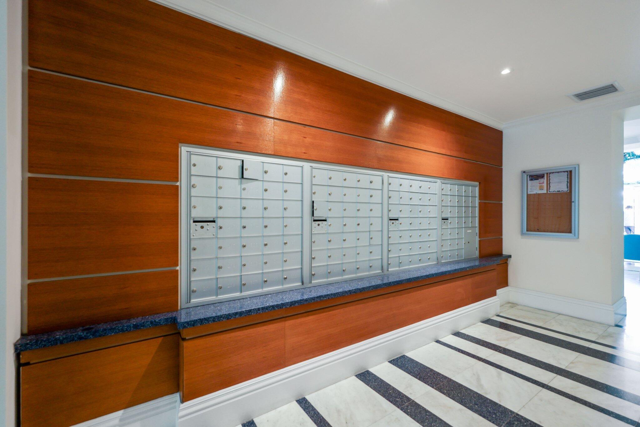 625 Casa Loma Boulevard 408