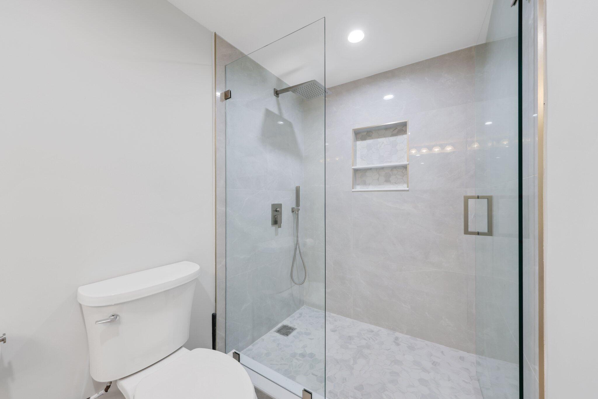 625 Casa Loma Boulevard 408