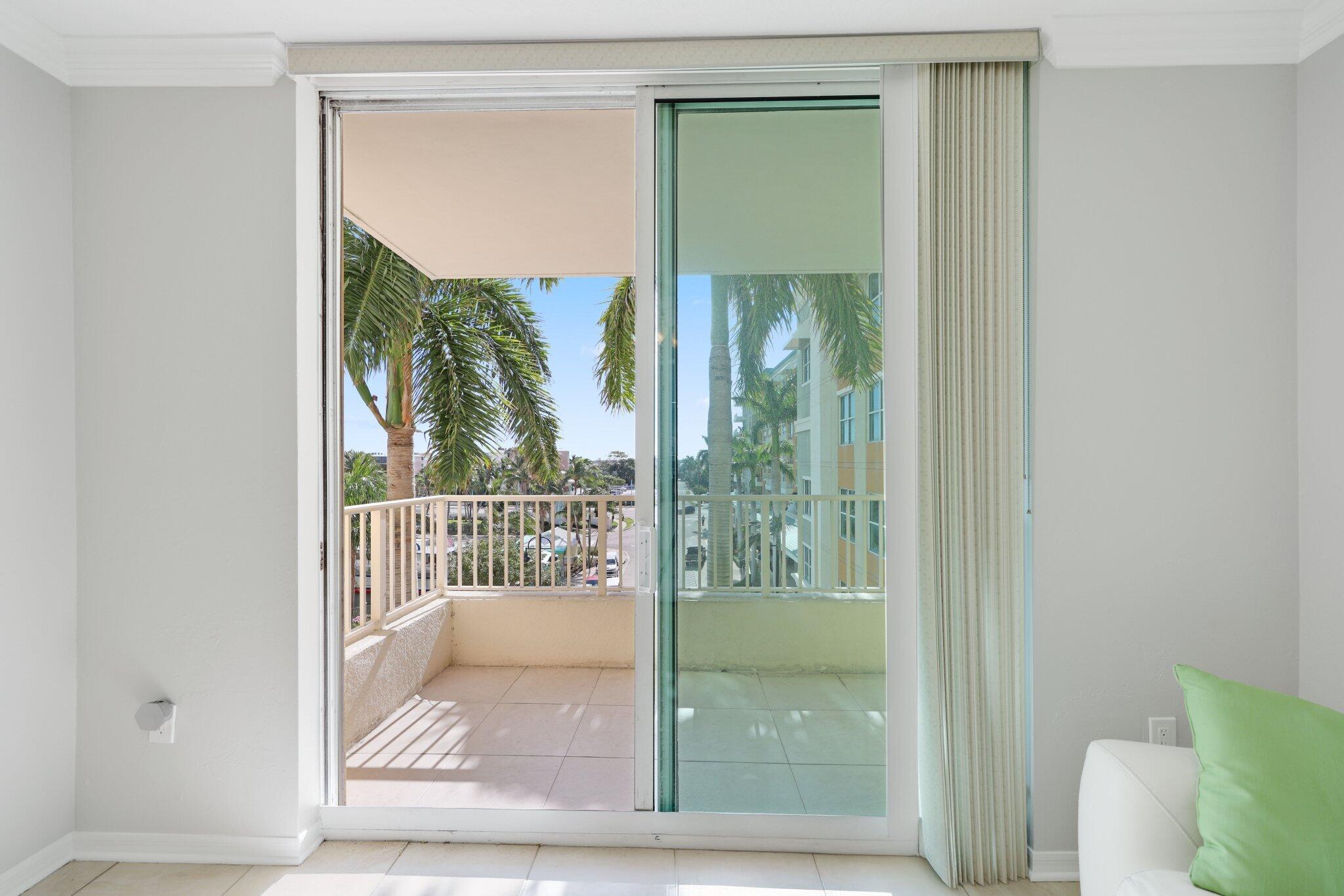 625 Casa Loma Boulevard 408