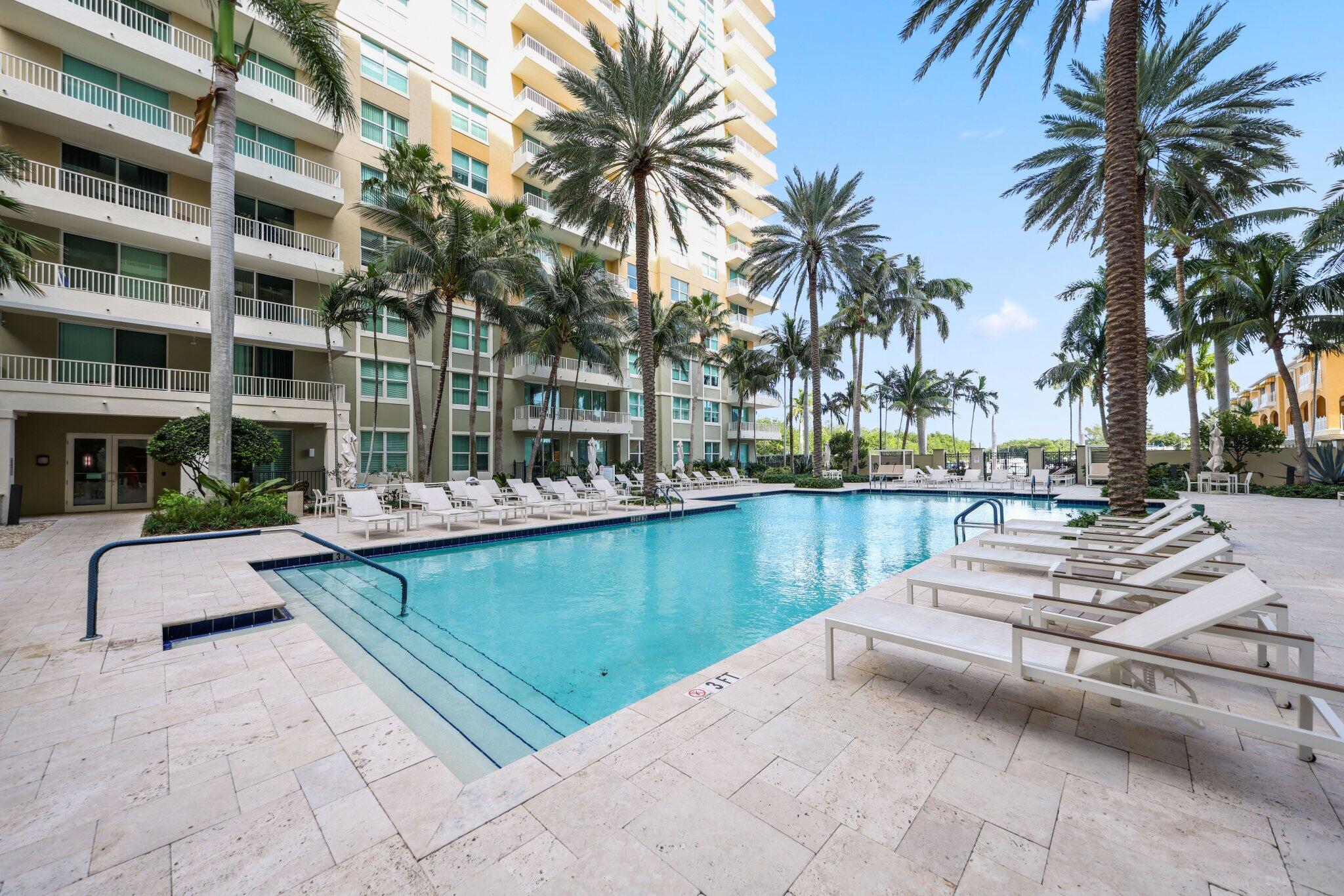 625 Casa Loma Boulevard 408