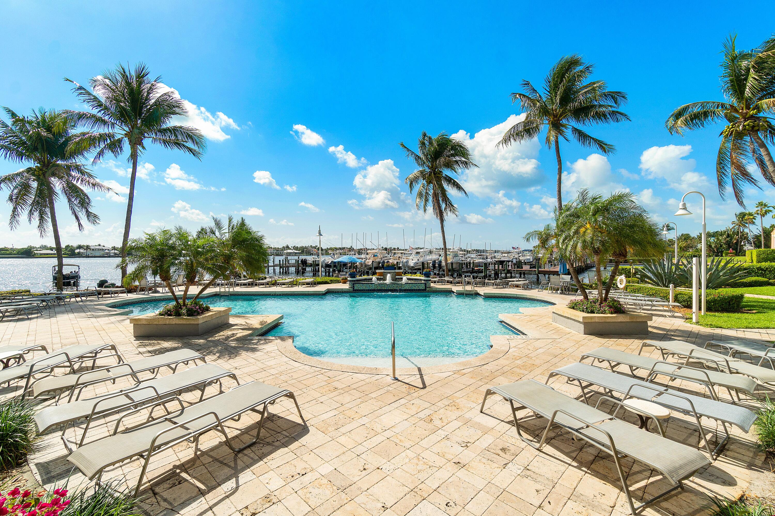 135 Yacht Club Way 309