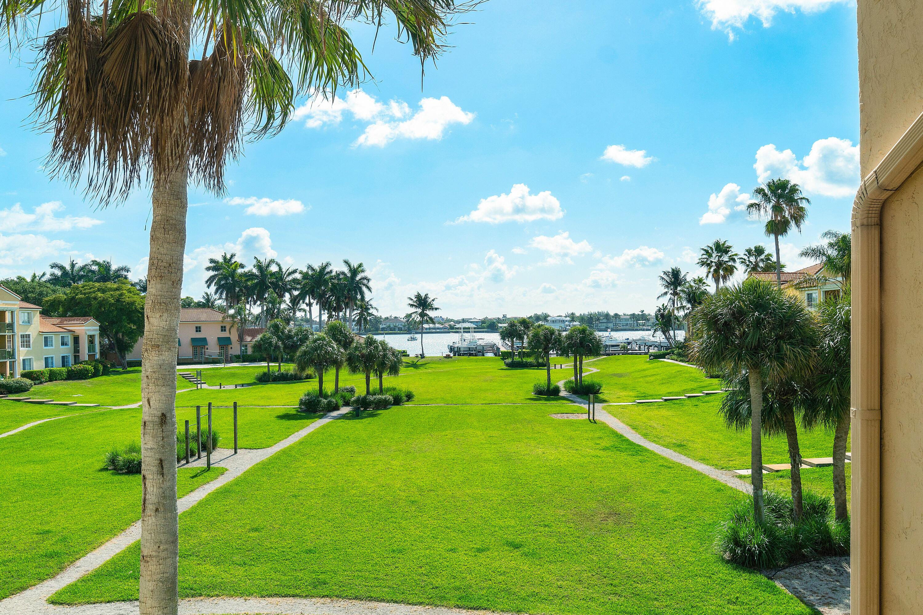 135 Yacht Club Way 309
