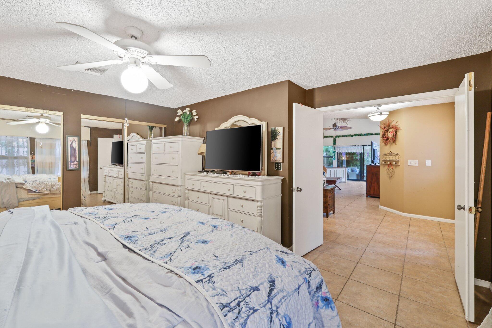 5518 Croydon Court