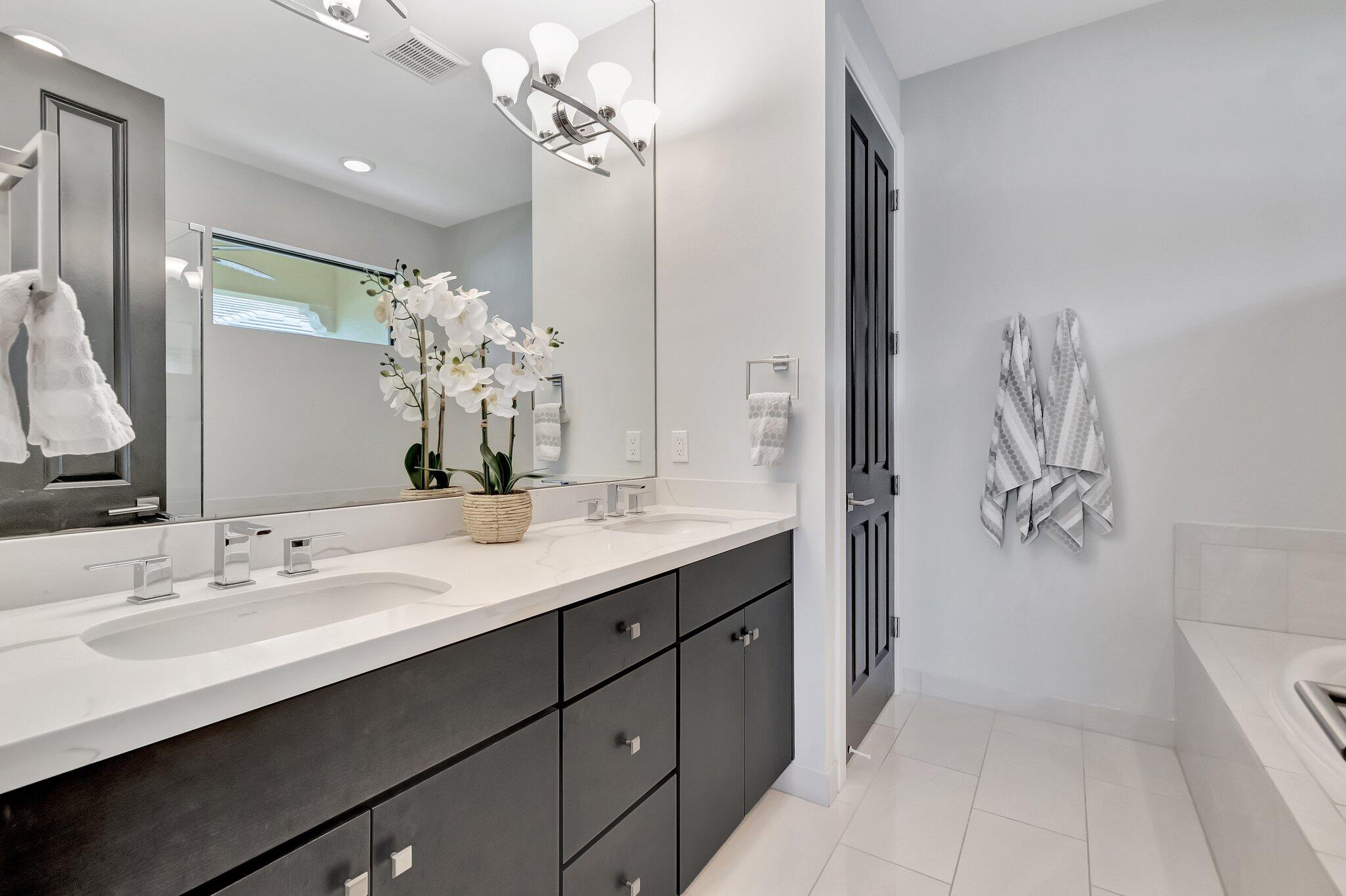 623 Windward Circle S