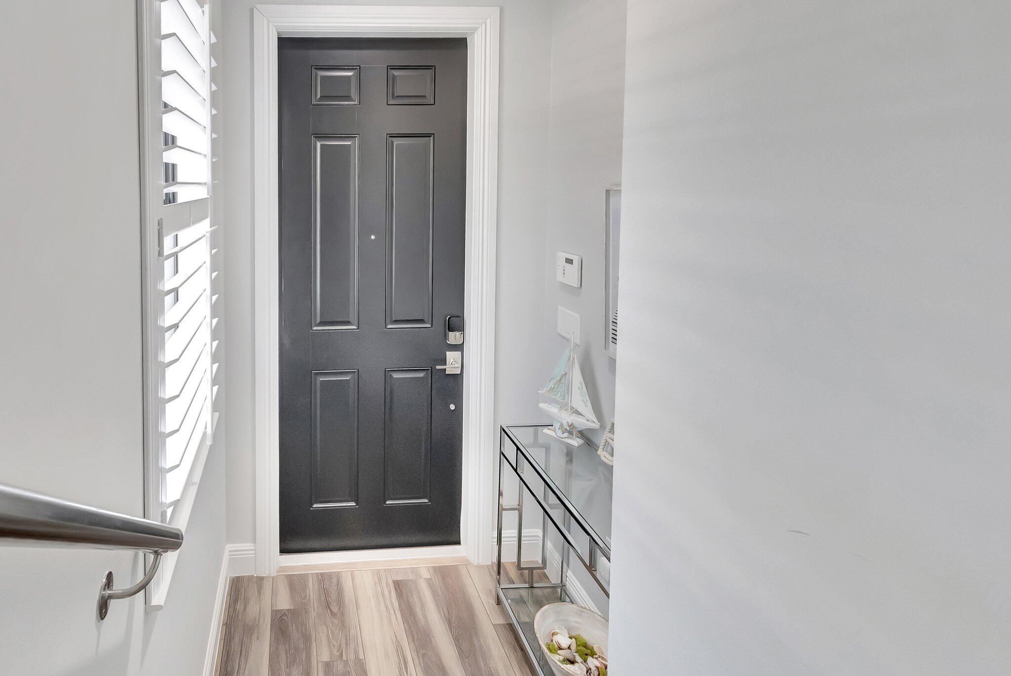 623 Windward Circle S