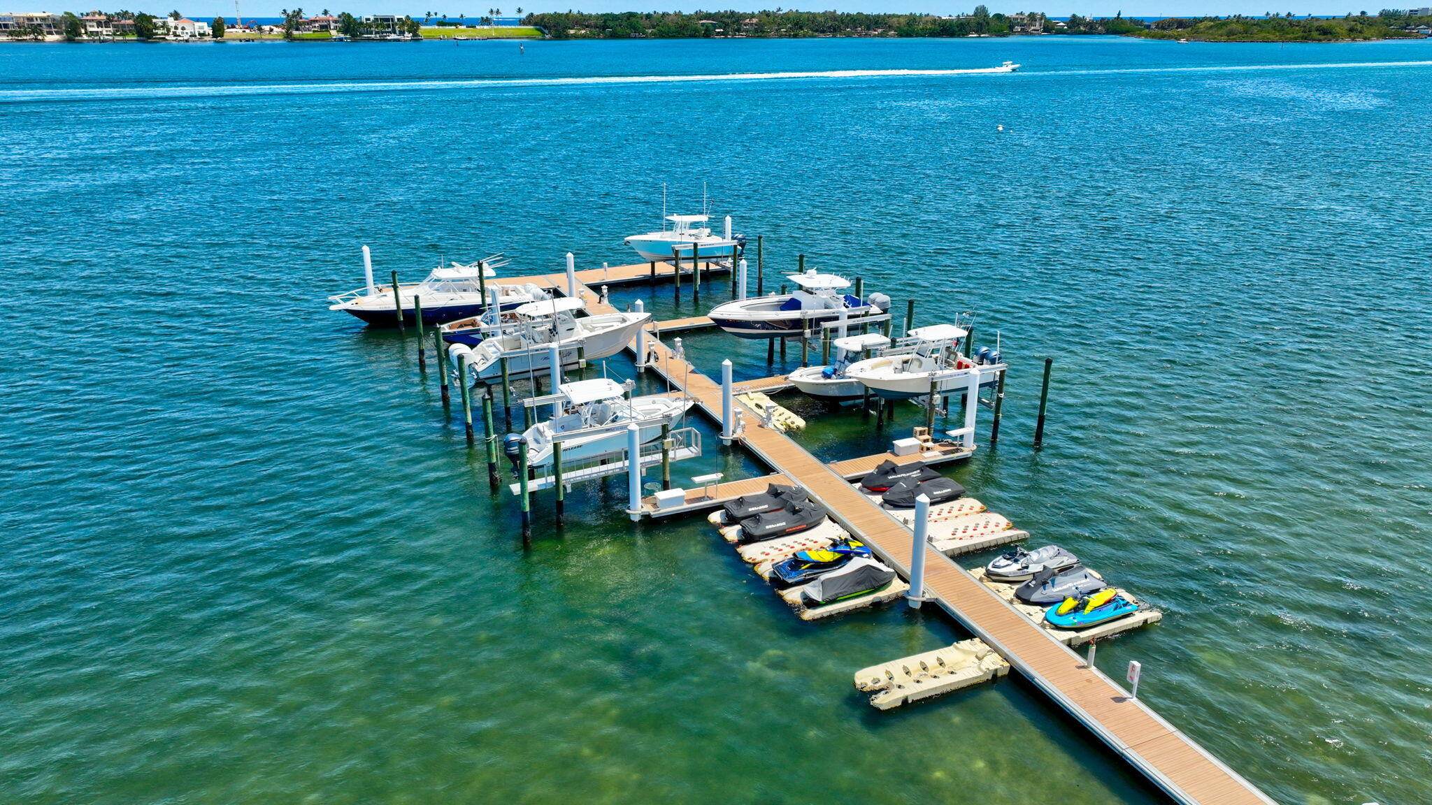 623 Windward Circle S