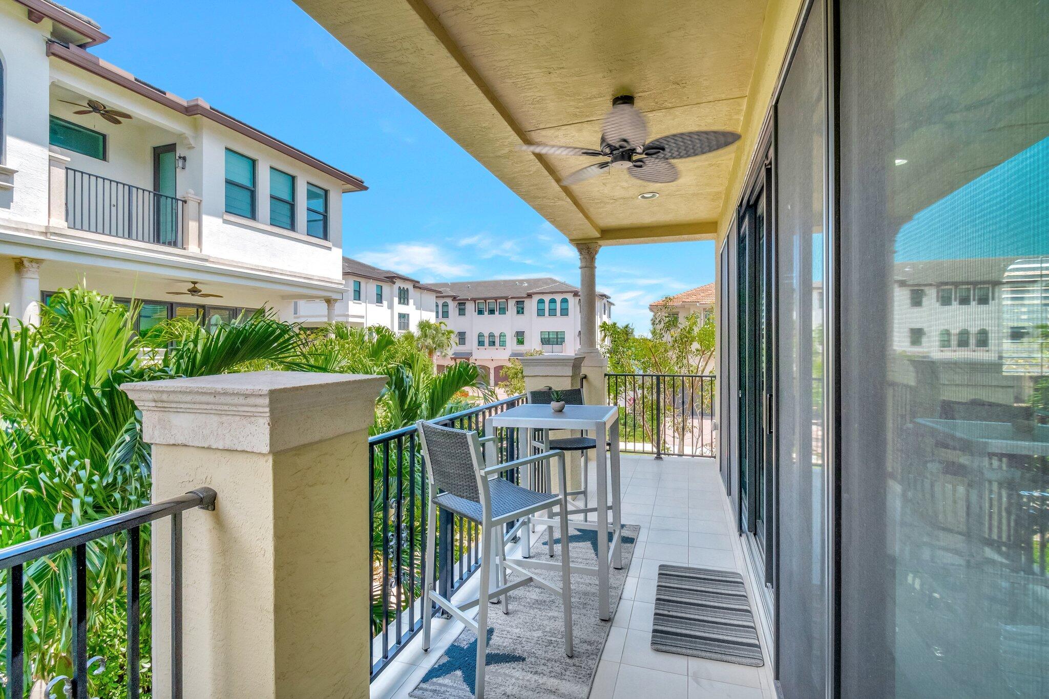 623 Windward Circle S