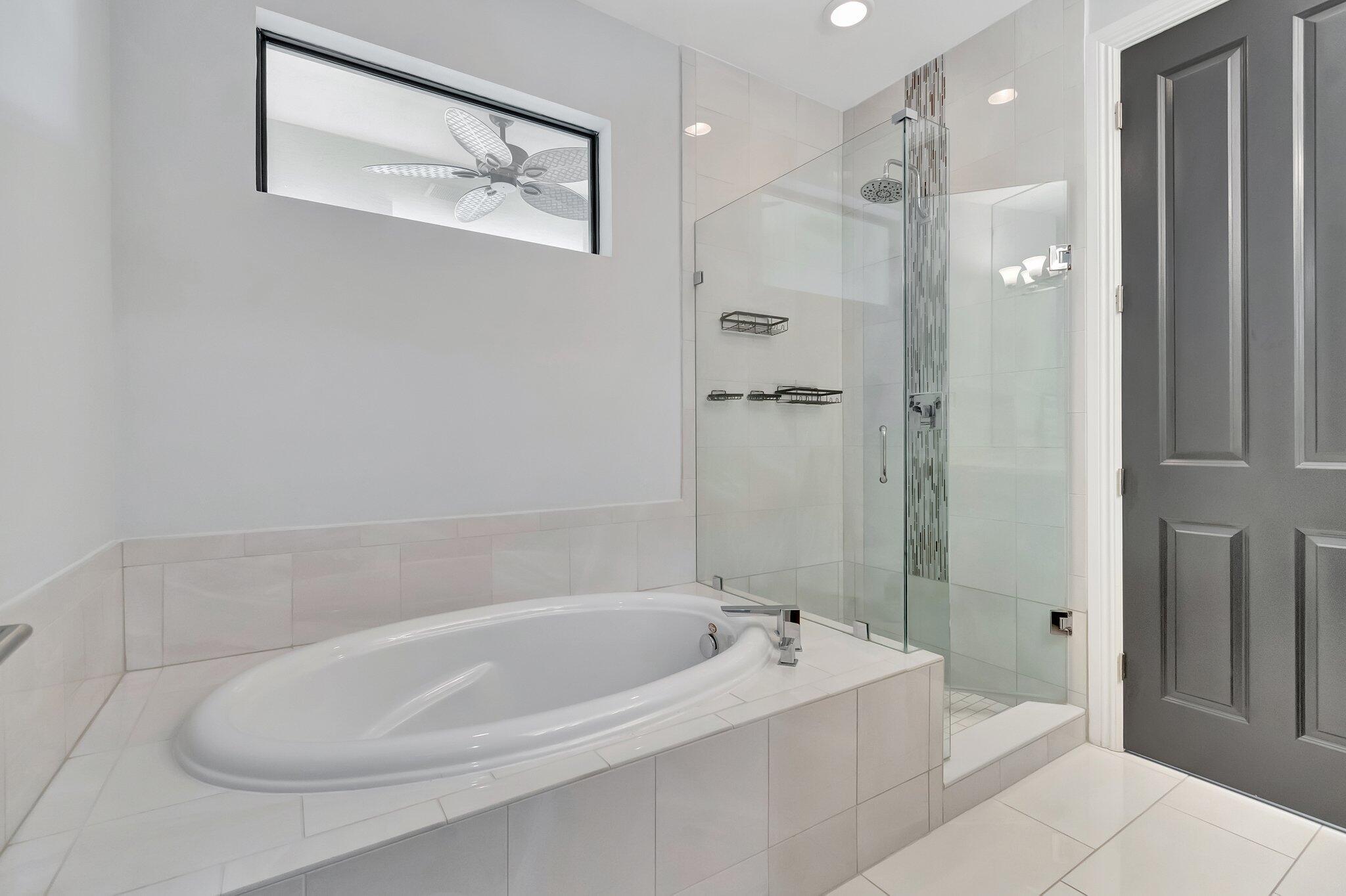 623 Windward Circle S