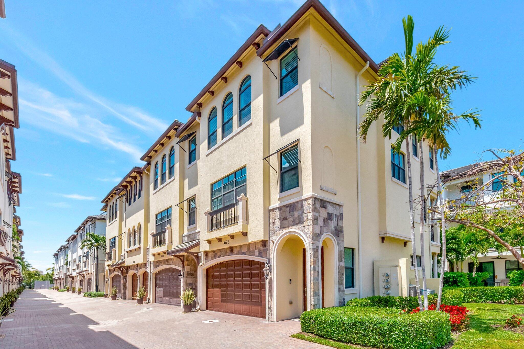 623 Windward Circle S