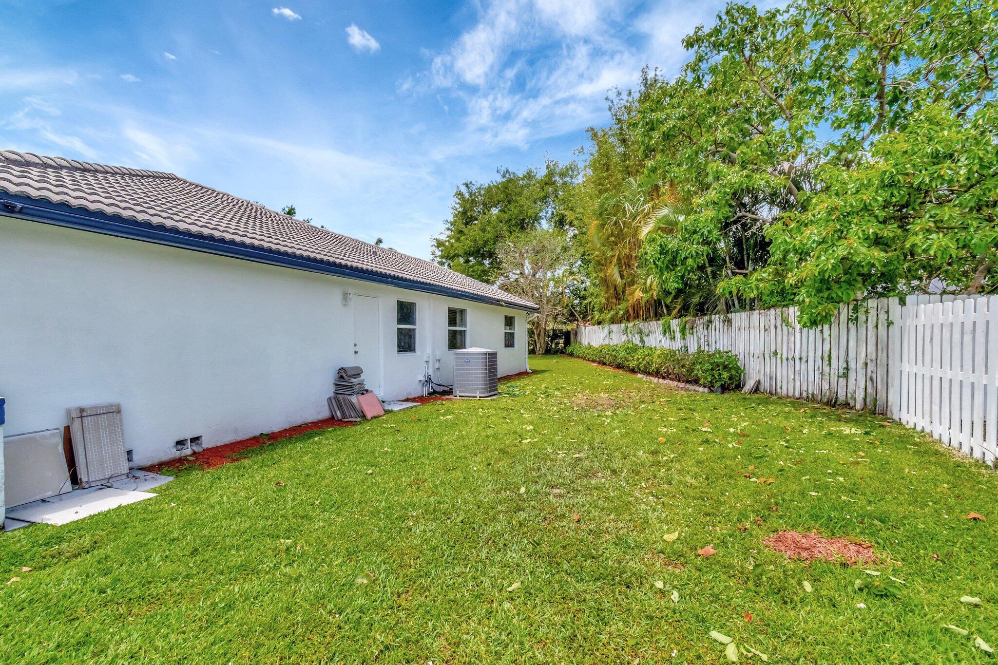 7441 Anadale Circle