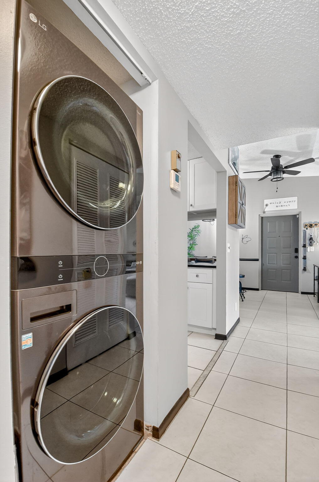 719 Sunny Pine Way C3