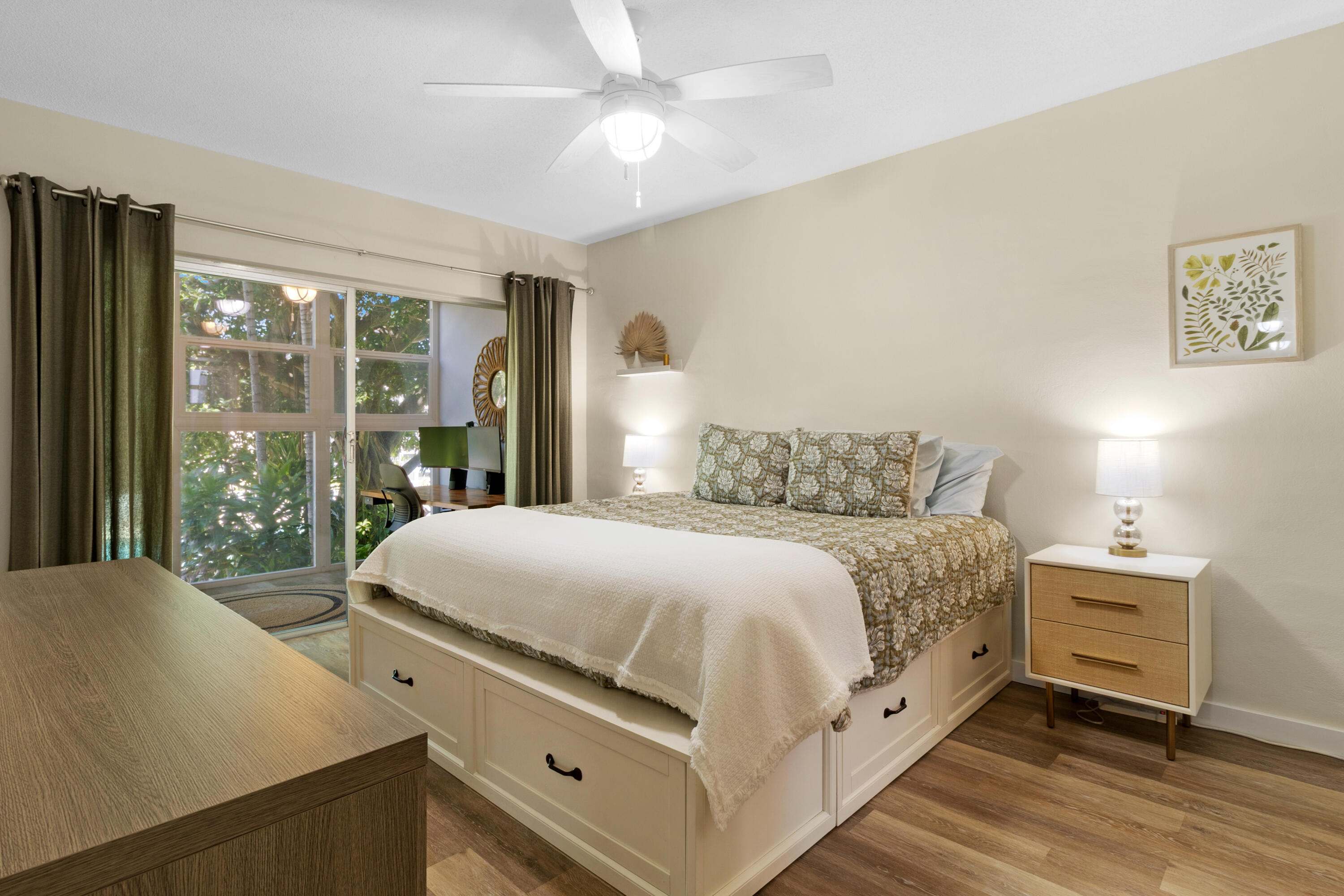 1481 S Ocean 208e, Lauderdale-By-The-Sea Unit: 208e