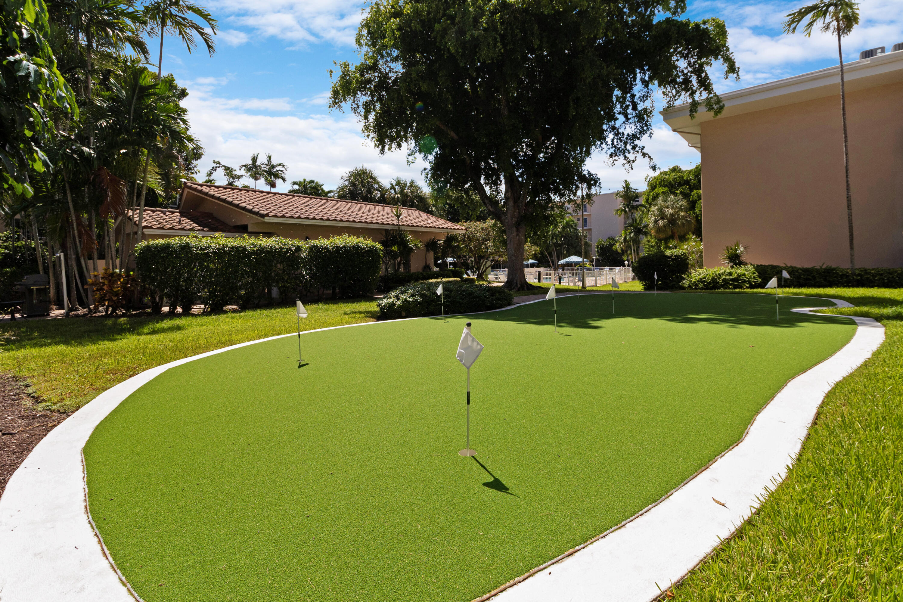 1481 S Ocean 208e, Lauderdale-By-The-Sea Unit: 208e