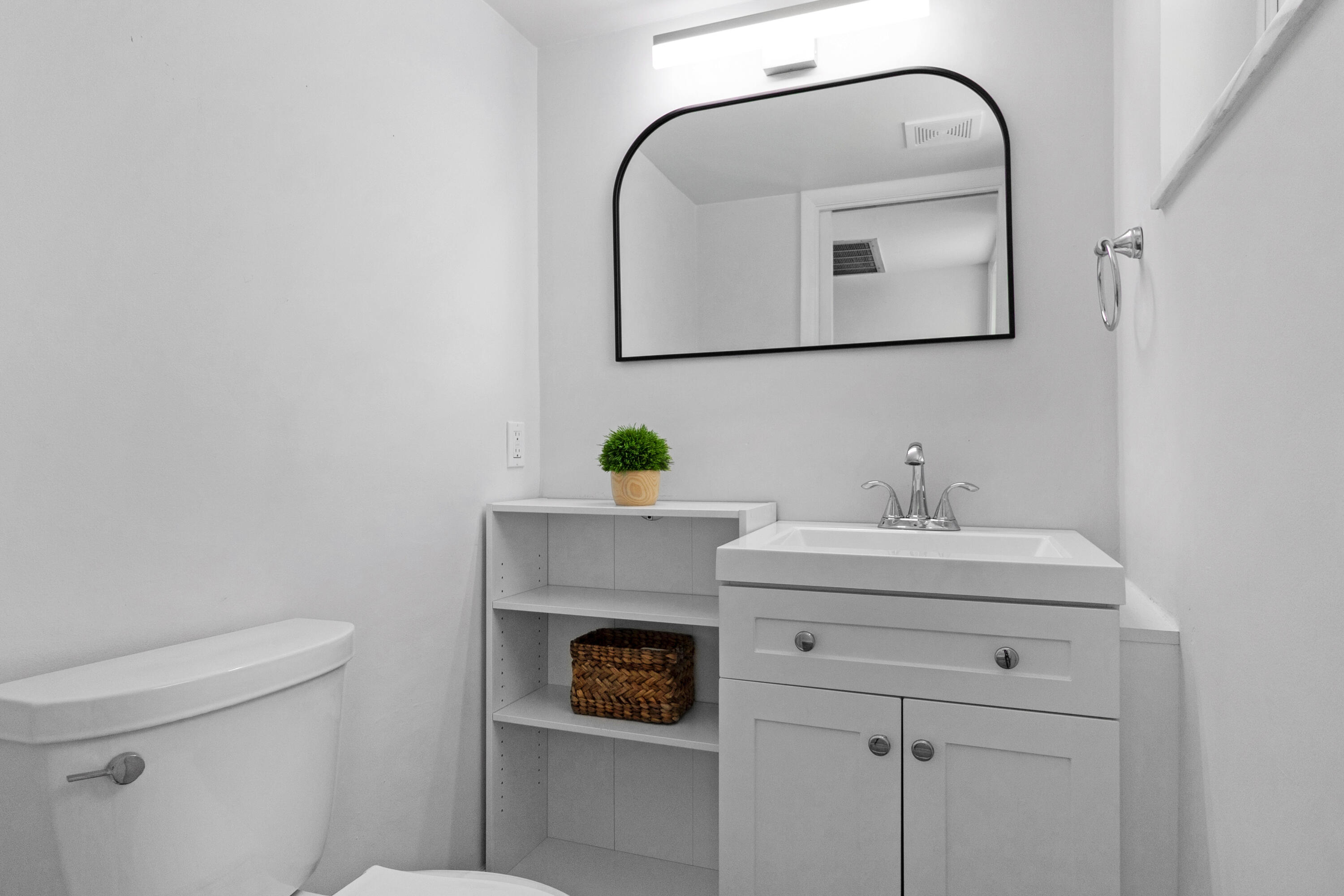 1481 S Ocean 208e, Lauderdale-By-The-Sea Unit: 208e
