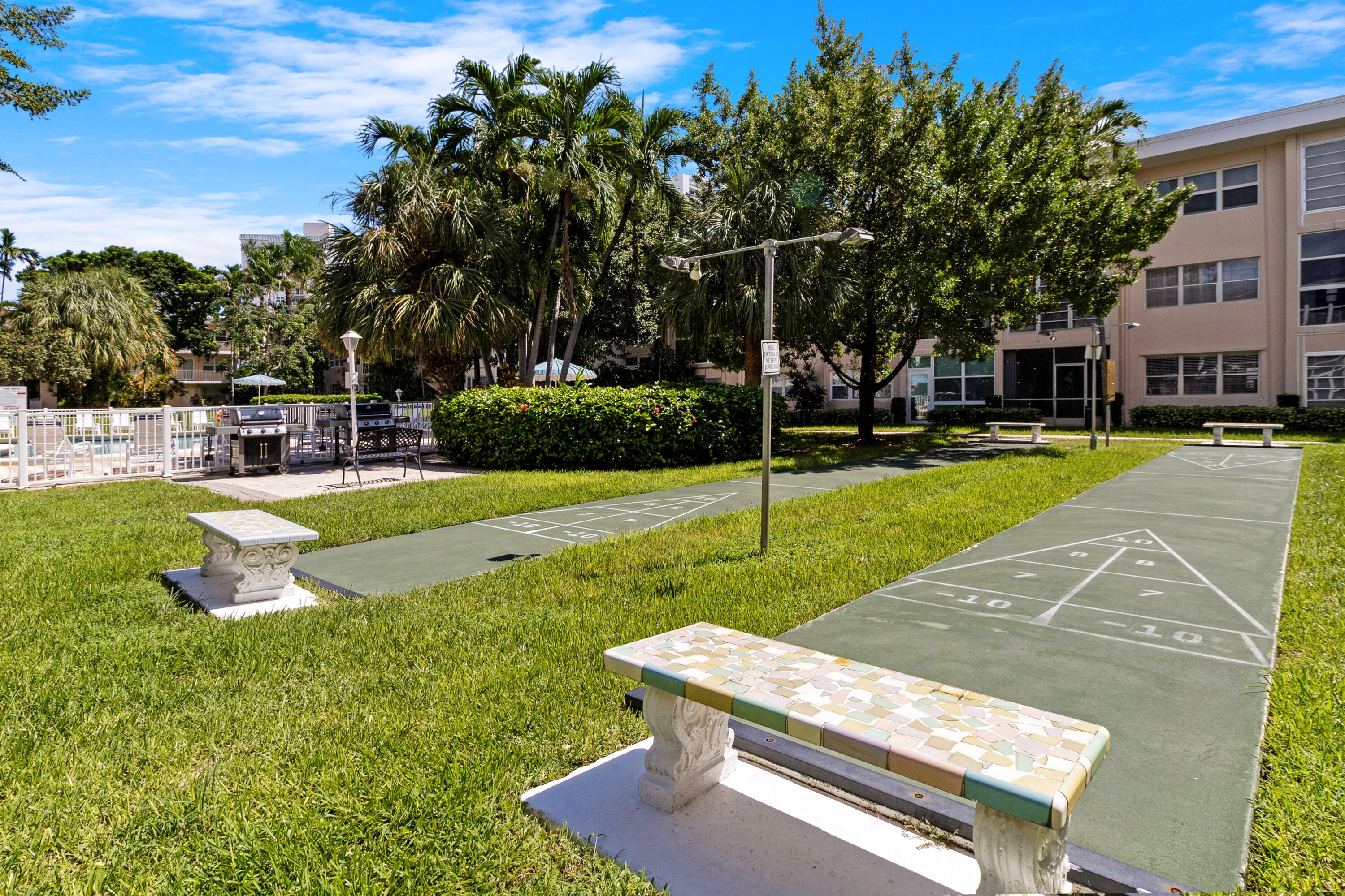 1481 S Ocean 208e, Lauderdale-By-The-Sea Unit: 208e