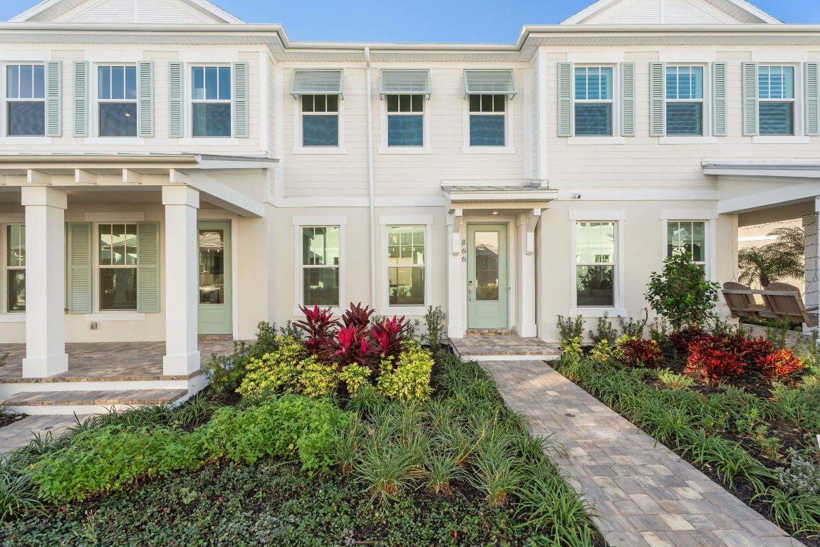 866 SW Bushel Trail, Palm City