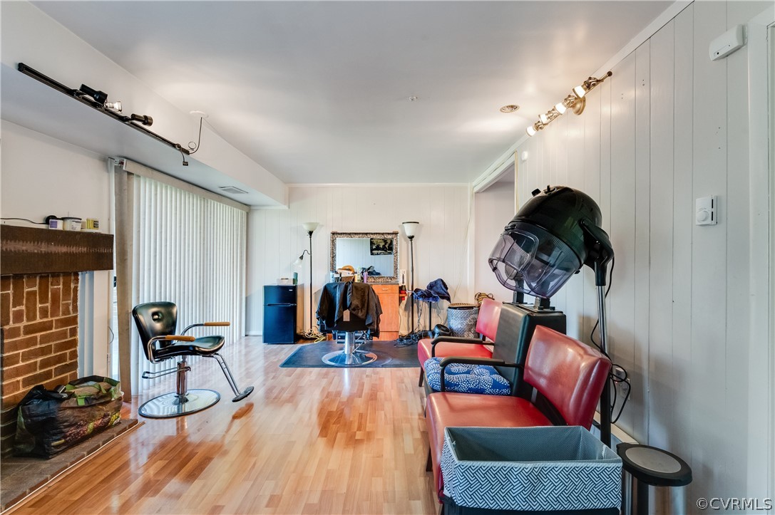 318 Colonel Dr