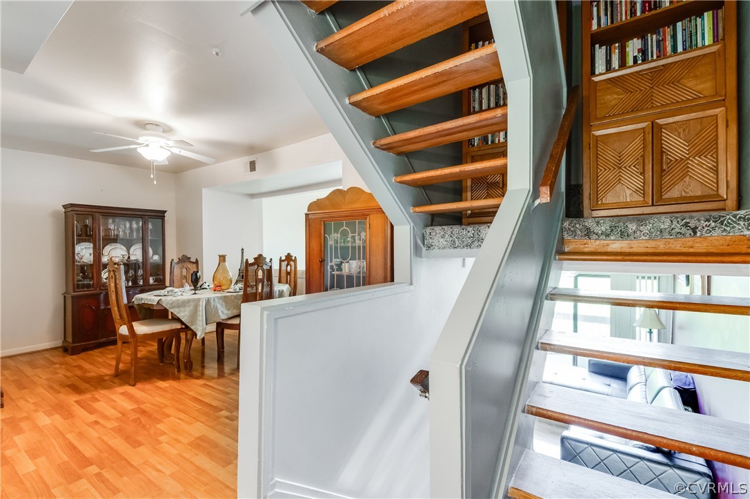 318 Colonel Dr