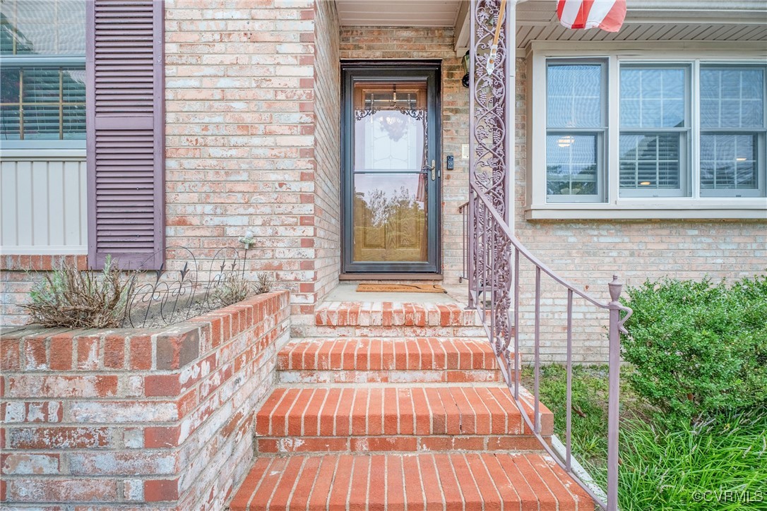 100 Nottingham Dr