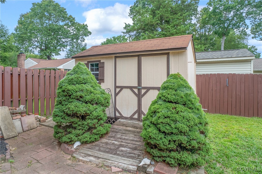 100 Nottingham Dr
