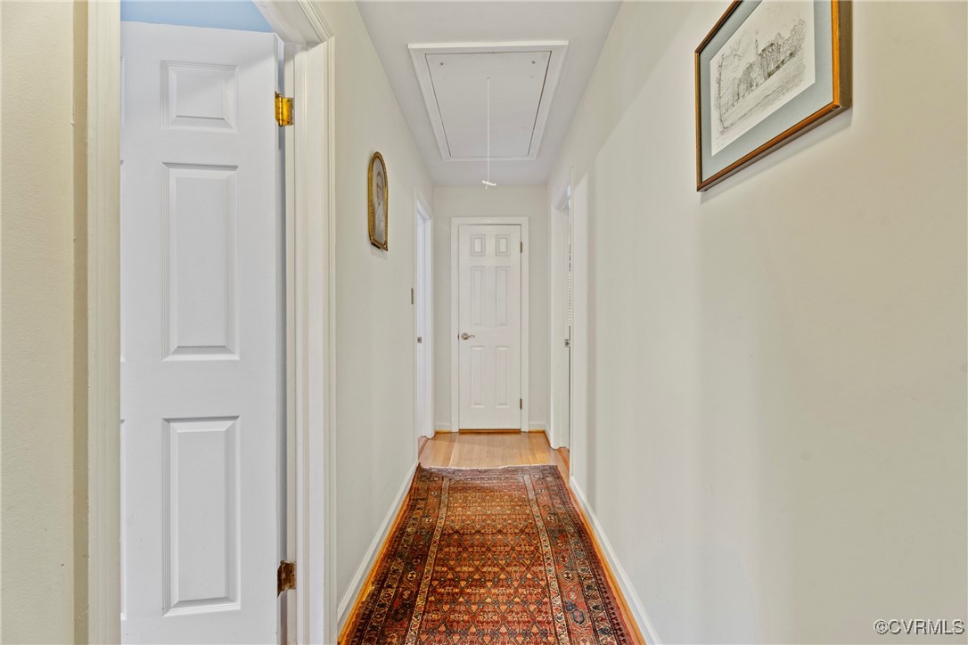 100 Nottingham Dr