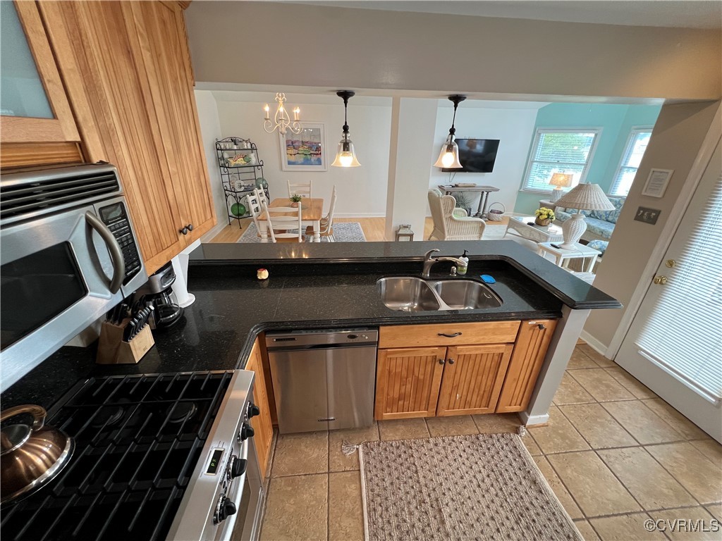 65 Oyster Shell Rd Unit#8
