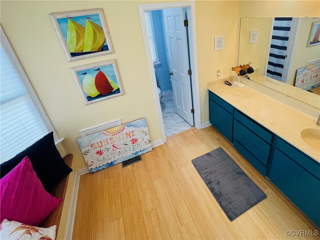 65 Oyster Shell Rd Unit#8