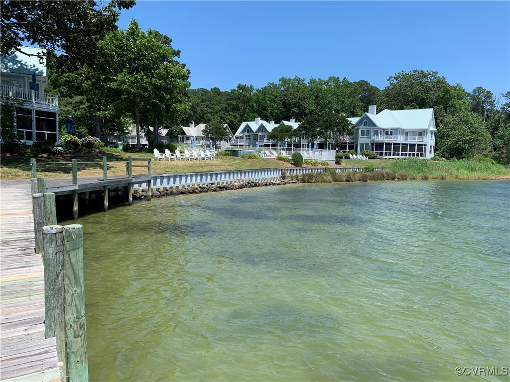 65 Oyster Shell Rd Unit#8