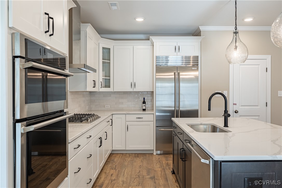 11534 Pine Willow Cir