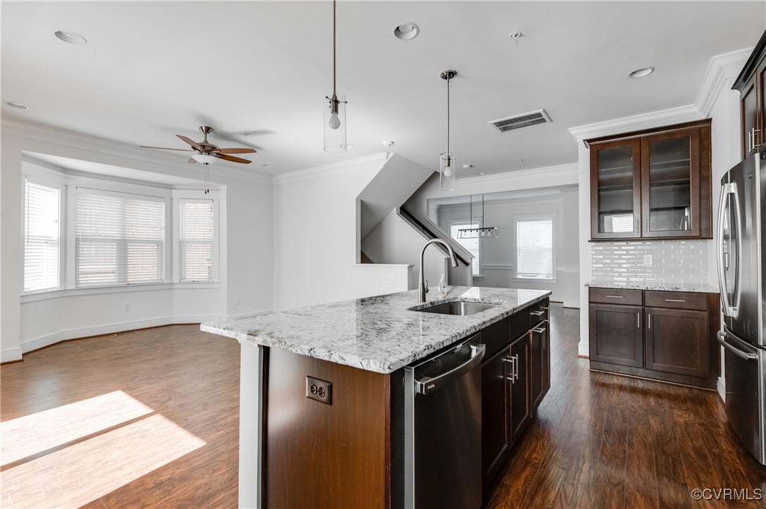 5409 Bindery Ln
