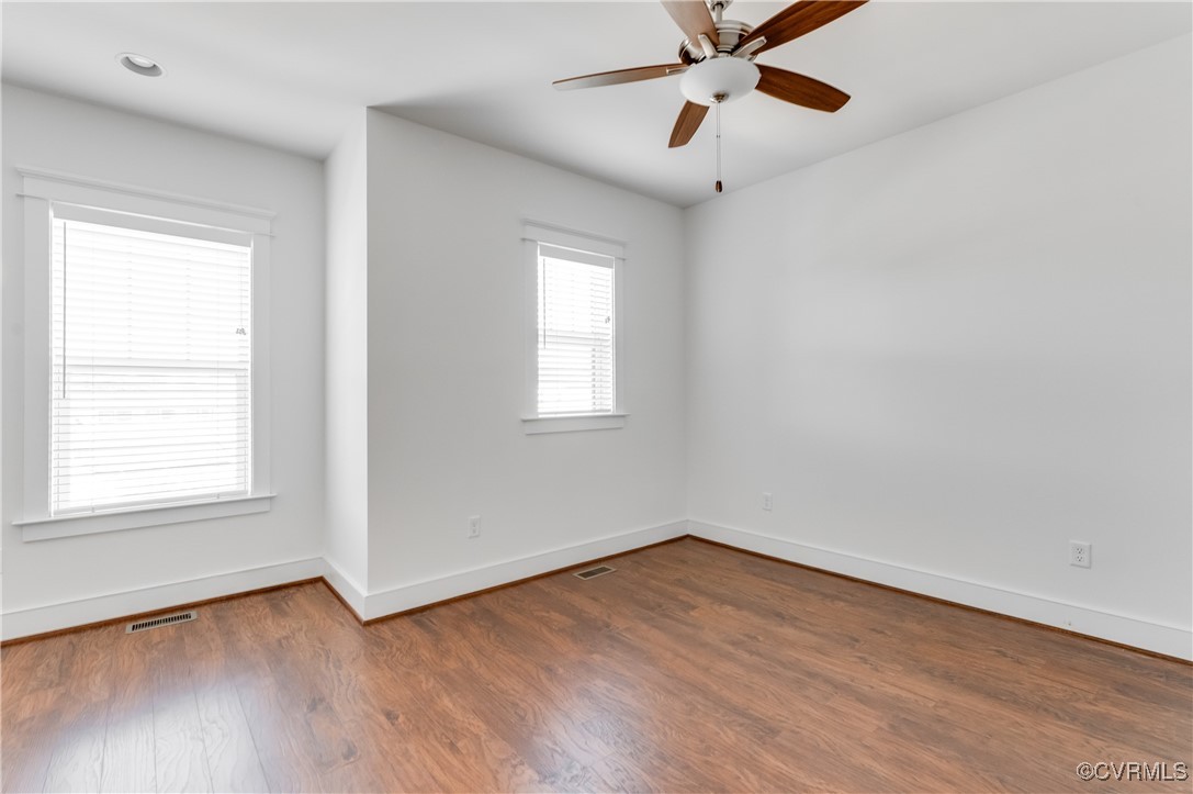 5409 Bindery Ln