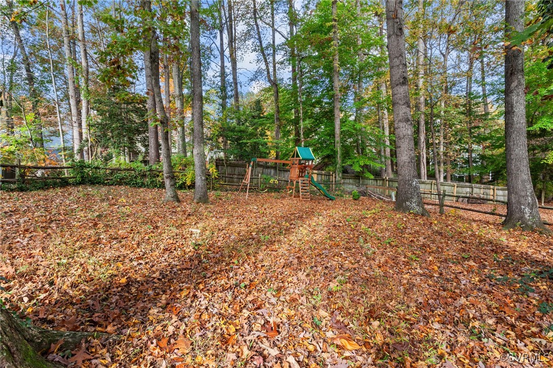 13812 Deer Run Ct