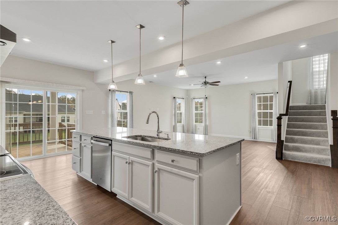 8709 Kingsland Park Ter