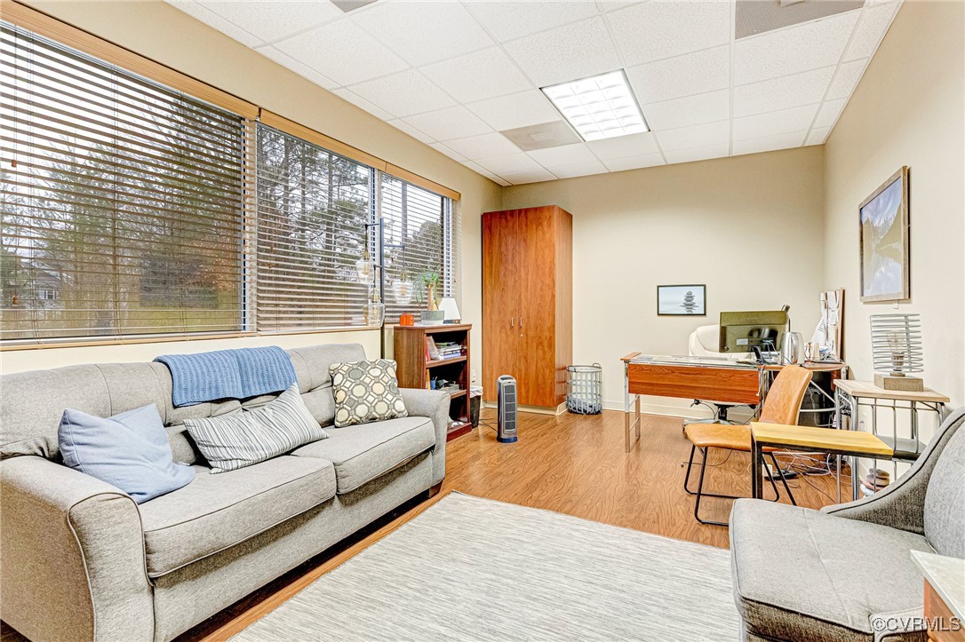 6500 Woodlake Village Cir