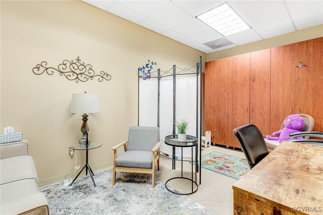 6500 Woodlake Village Cir