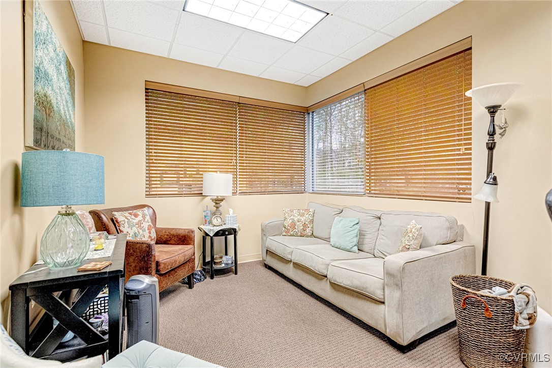 6500 Woodlake Village Cir