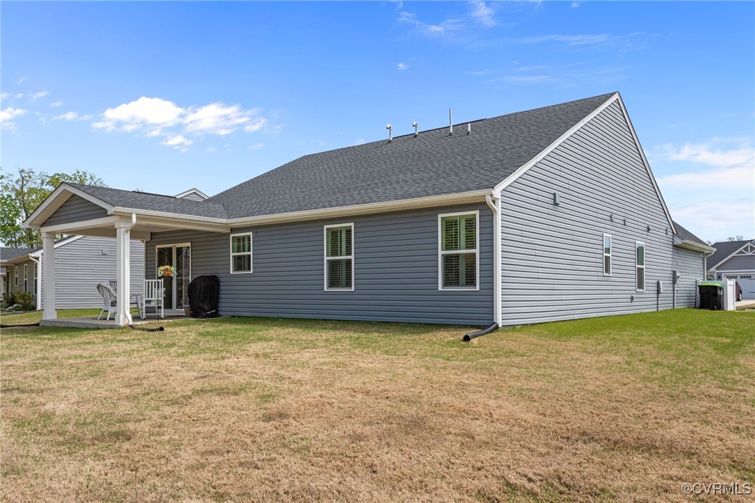 8106 W Danube Loop