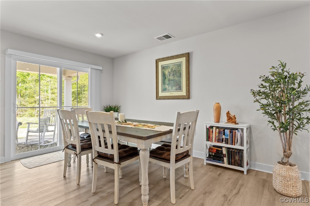 8106 W Danube Loop