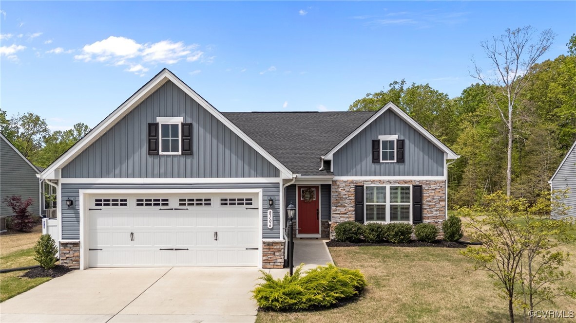 8106 W Danube Loop