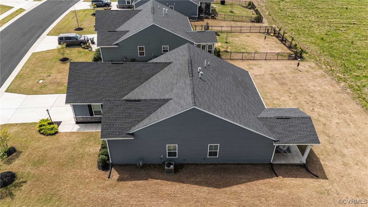 8106 W Danube Loop