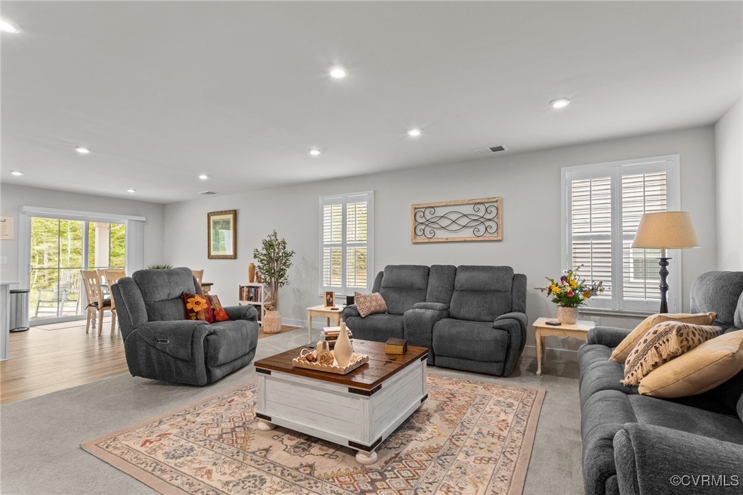 8106 W Danube Loop
