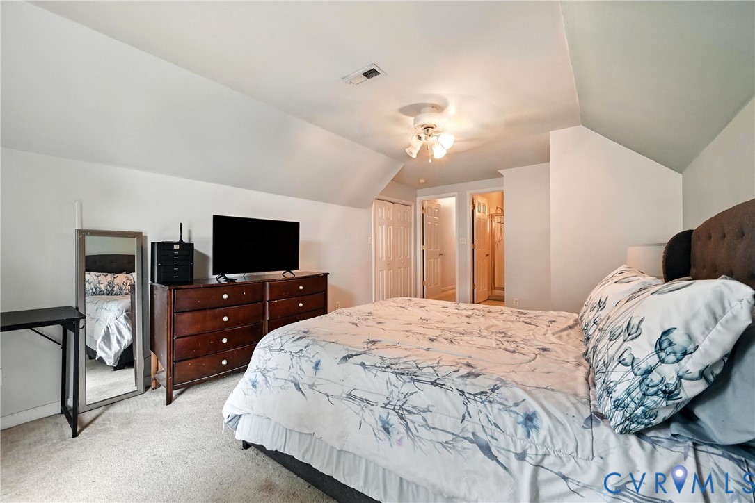 922 Ward Rd