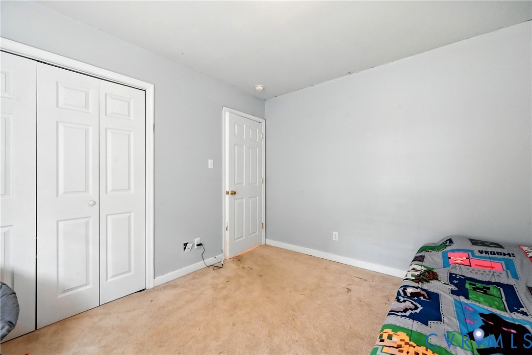 922 Ward Rd