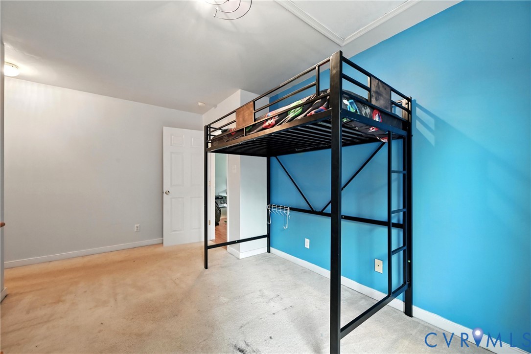 922 Ward Rd