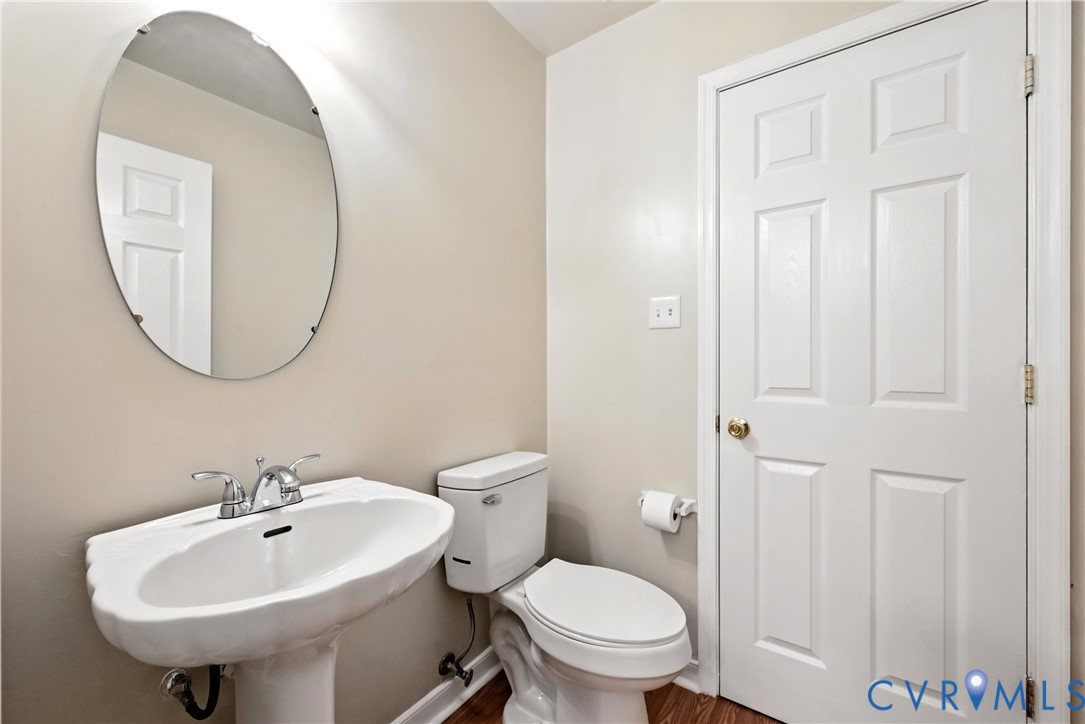 922 Ward Rd
