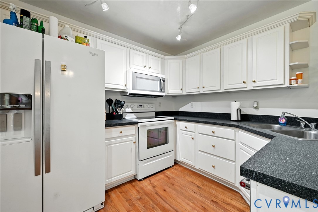 922 Ward Rd