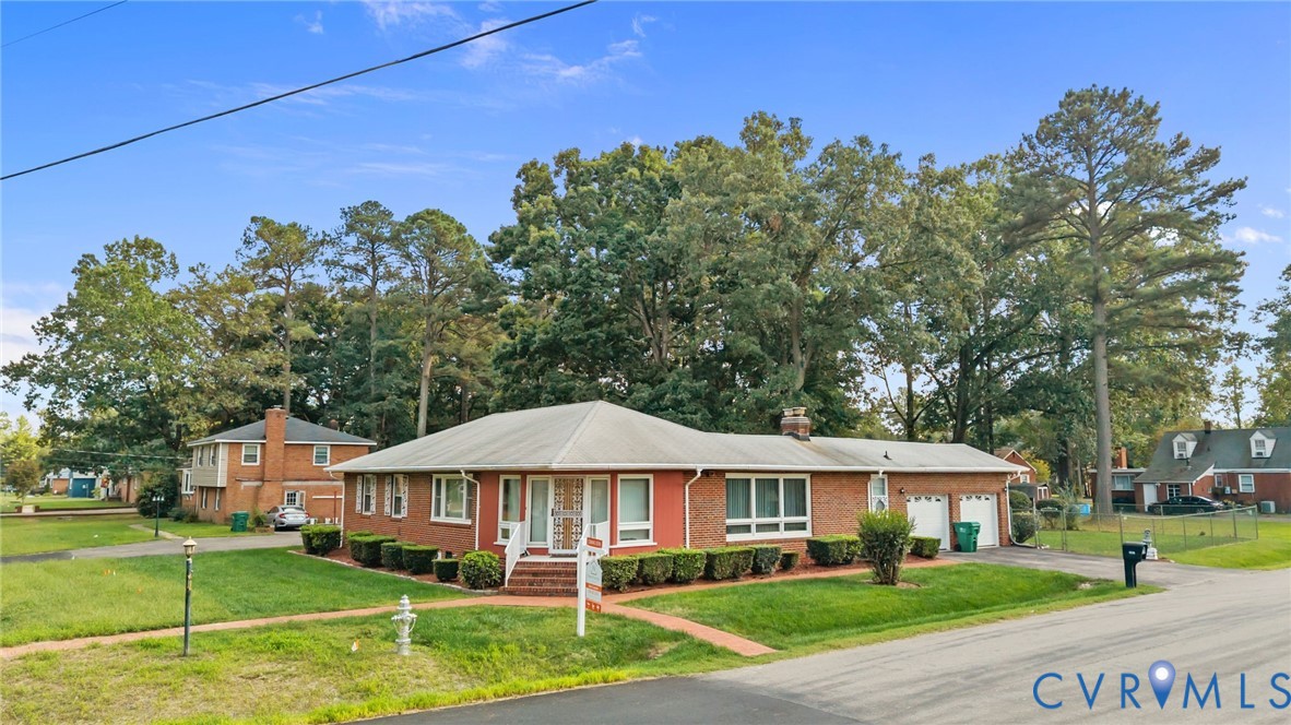 1635 Forest Glen Rd