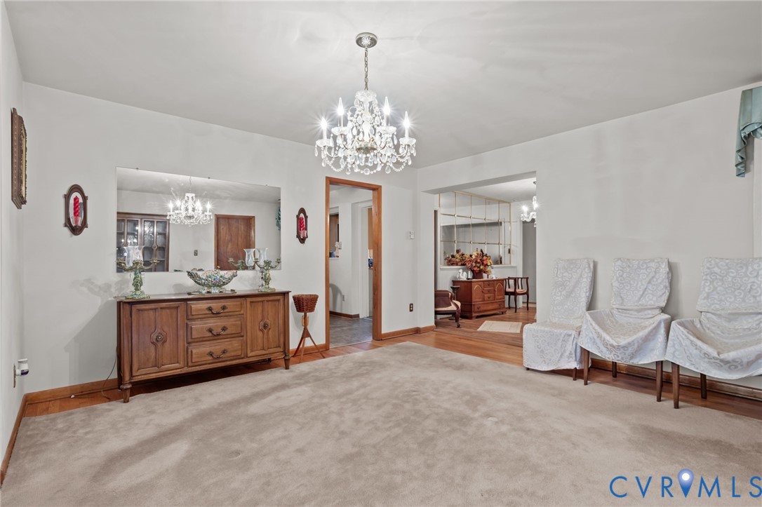 1635 Forest Glen Rd